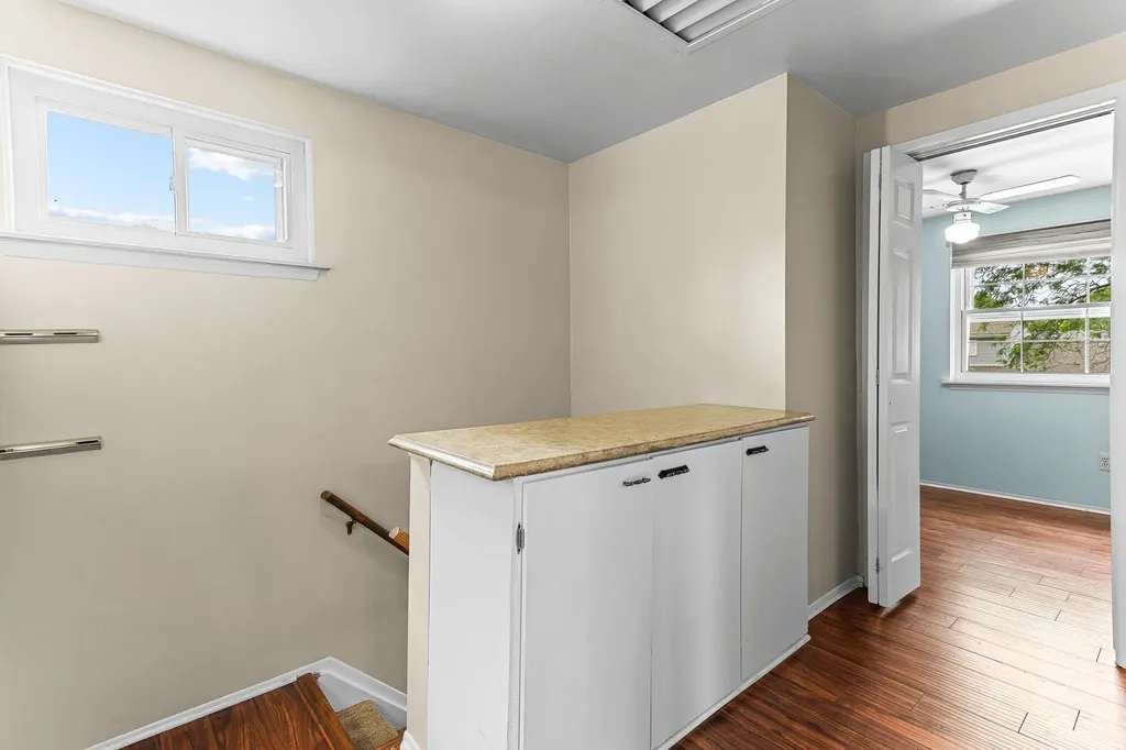 39805 Coronation Road Canton Charter Township MI 48188