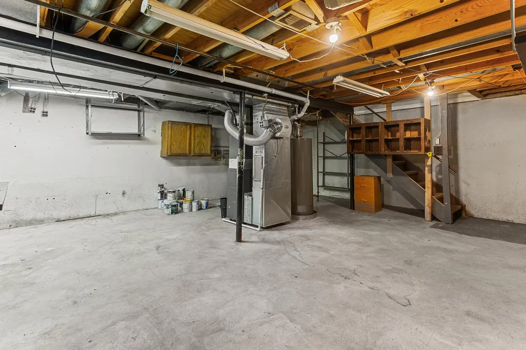 39805 Coronation Road Canton Charter Township MI 48188