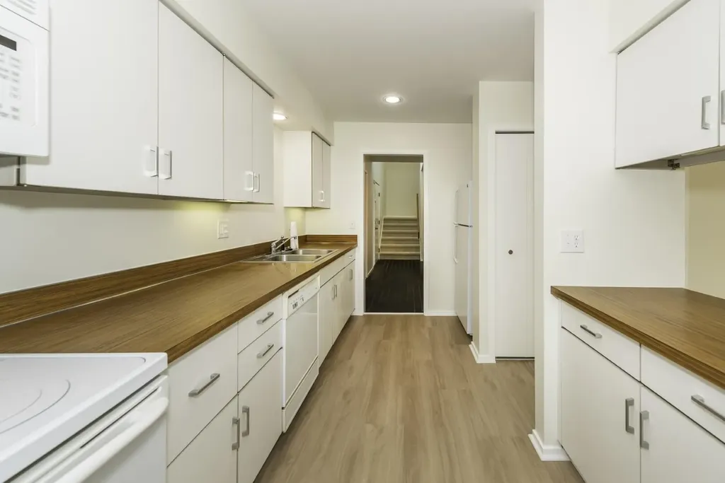 1 Westbury Court Ann Arbor City MI 48105