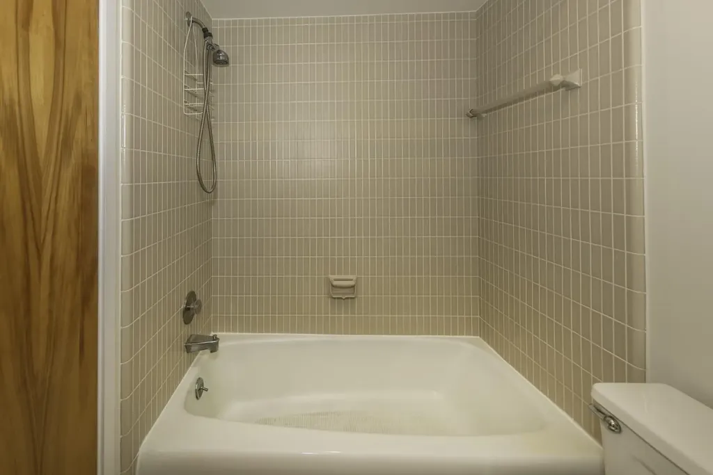 1 Westbury Court Ann Arbor City MI 48105