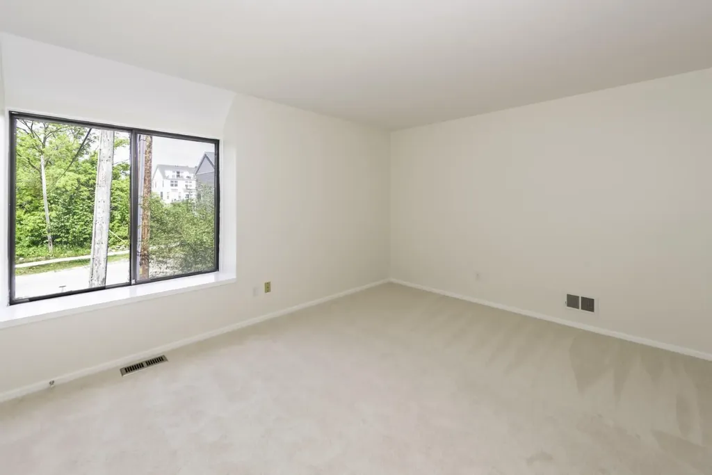 1 Westbury Court Ann Arbor City MI 48105