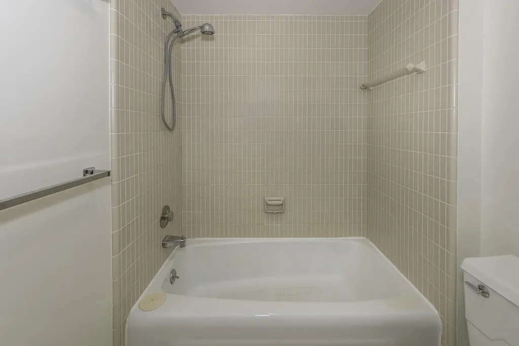 1 Westbury Court Ann Arbor City MI 48105