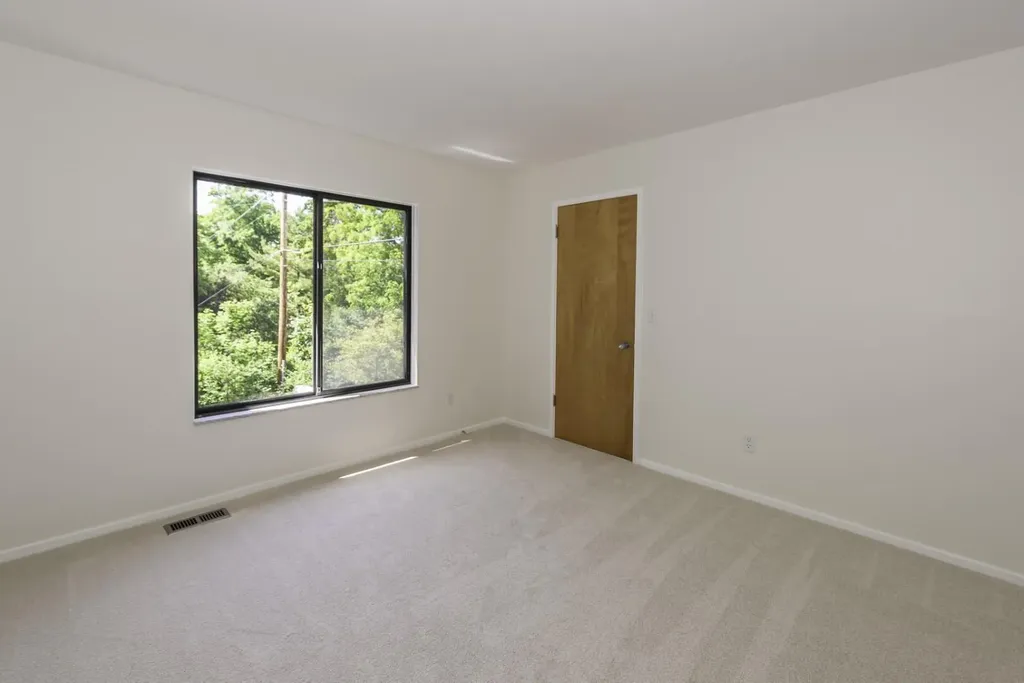 1 Westbury Court Ann Arbor City MI 48105