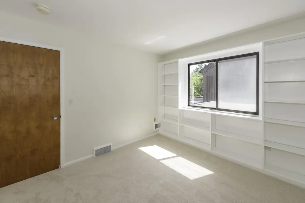 1 Westbury Court Ann Arbor City MI 48105