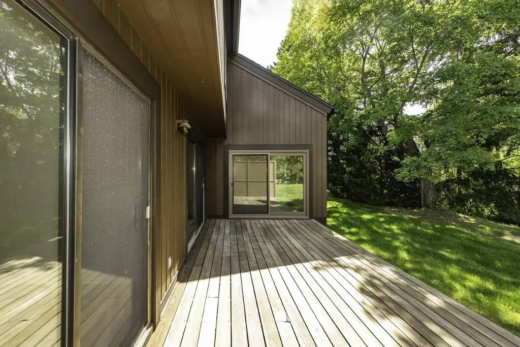 1 Westbury Court Ann Arbor City MI 48105