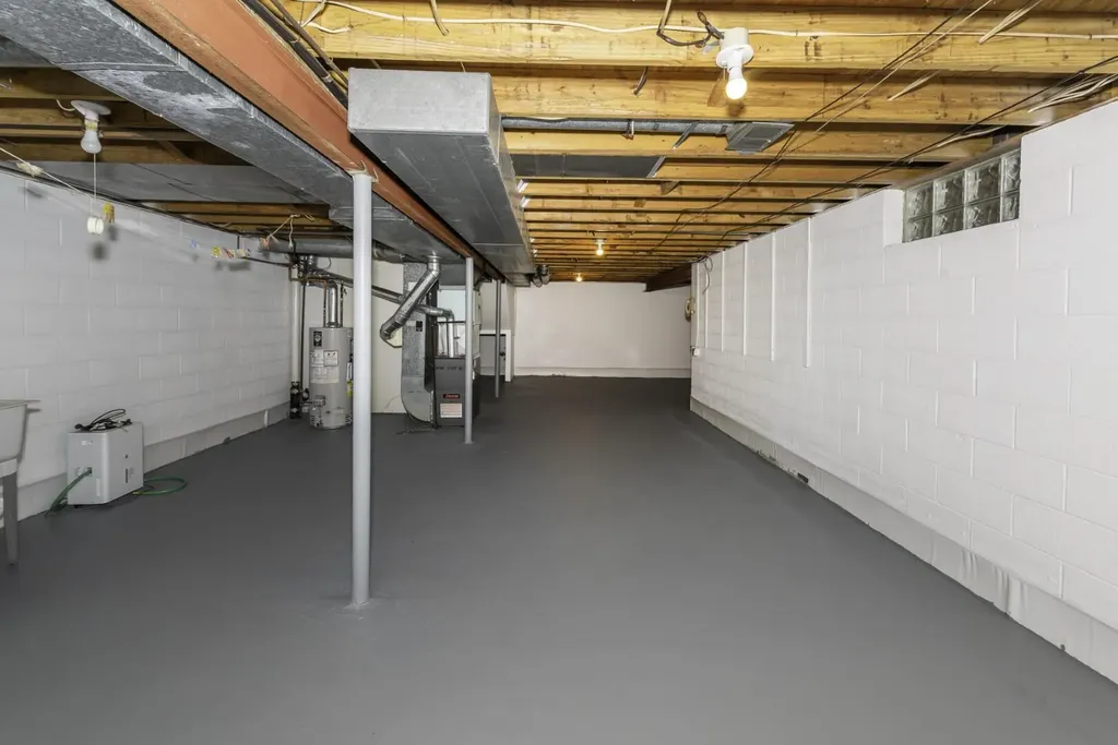 1 Westbury Court Ann Arbor City MI 48105