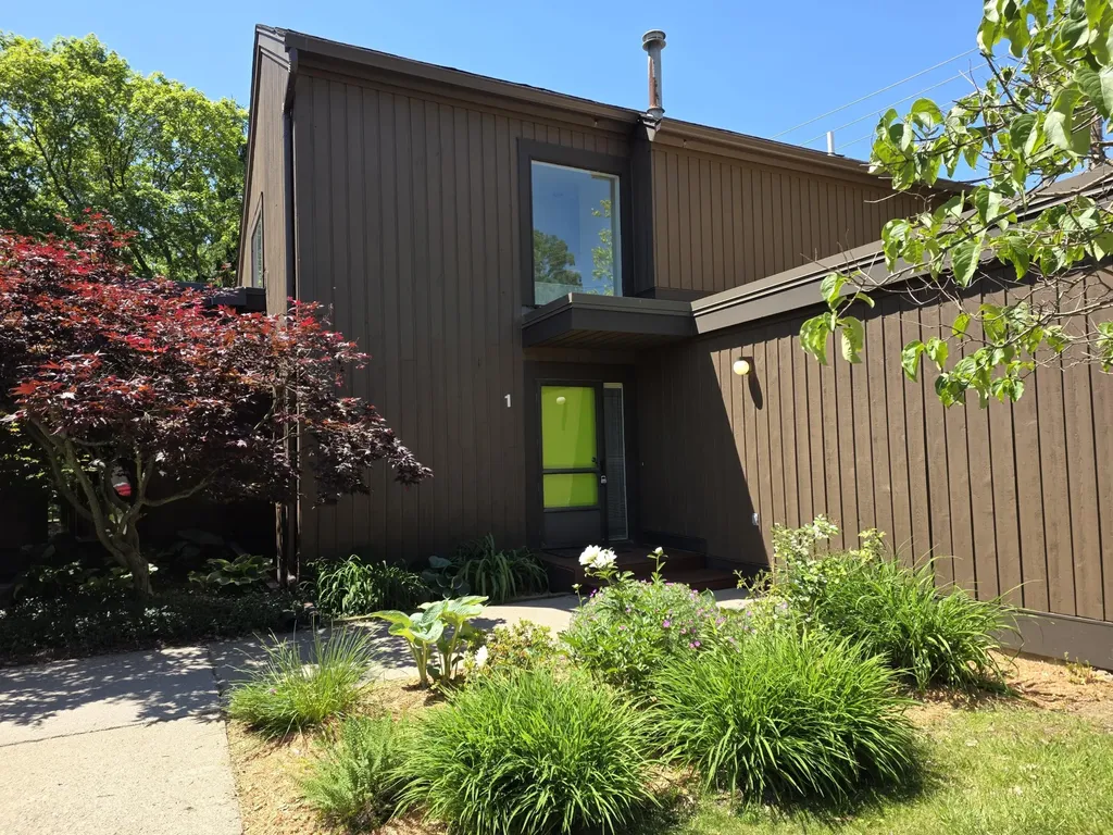 1 Westbury Court Ann Arbor City MI 48105