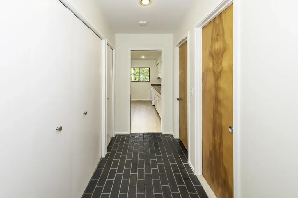 1 Westbury Court Ann Arbor City MI 48105