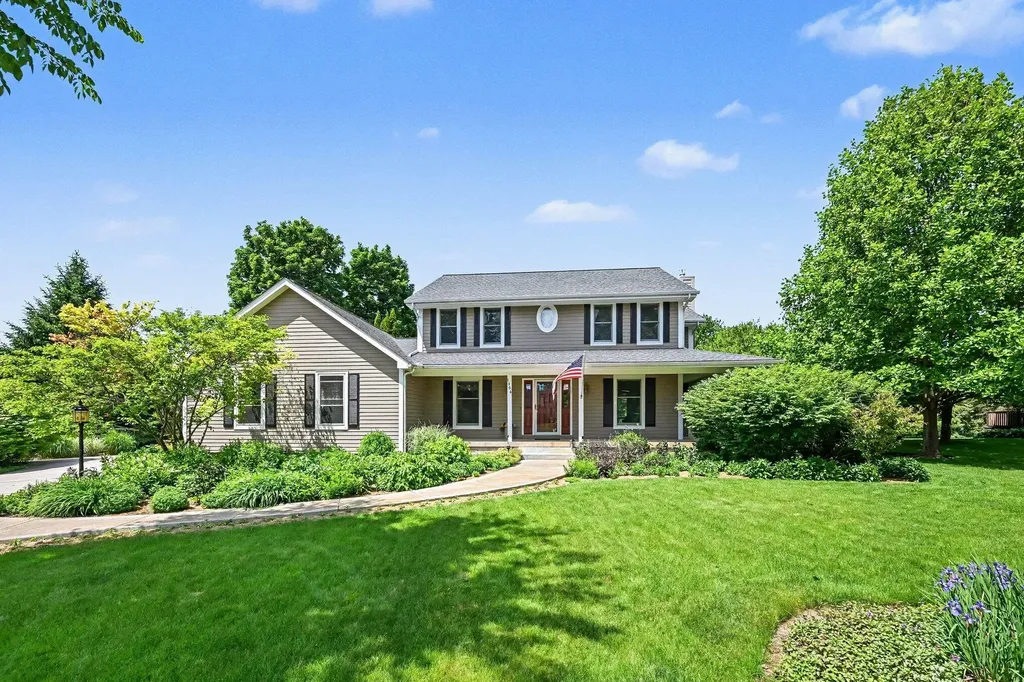 1964 Oakview Drive Pittsfield Charter Township MI 48108