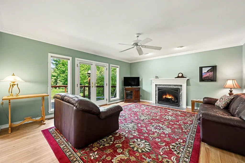 1964 Oakview Drive Pittsfield Charter Township MI 48108
