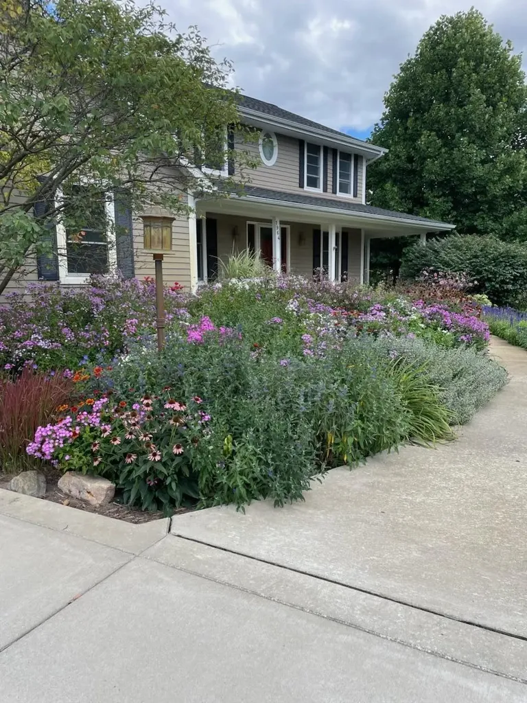 1964 Oakview Drive Pittsfield Charter Township MI 48108