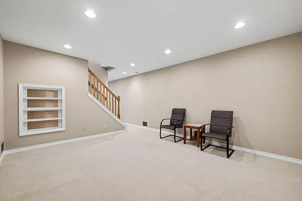 1964 Oakview Drive Pittsfield Charter Township MI 48108