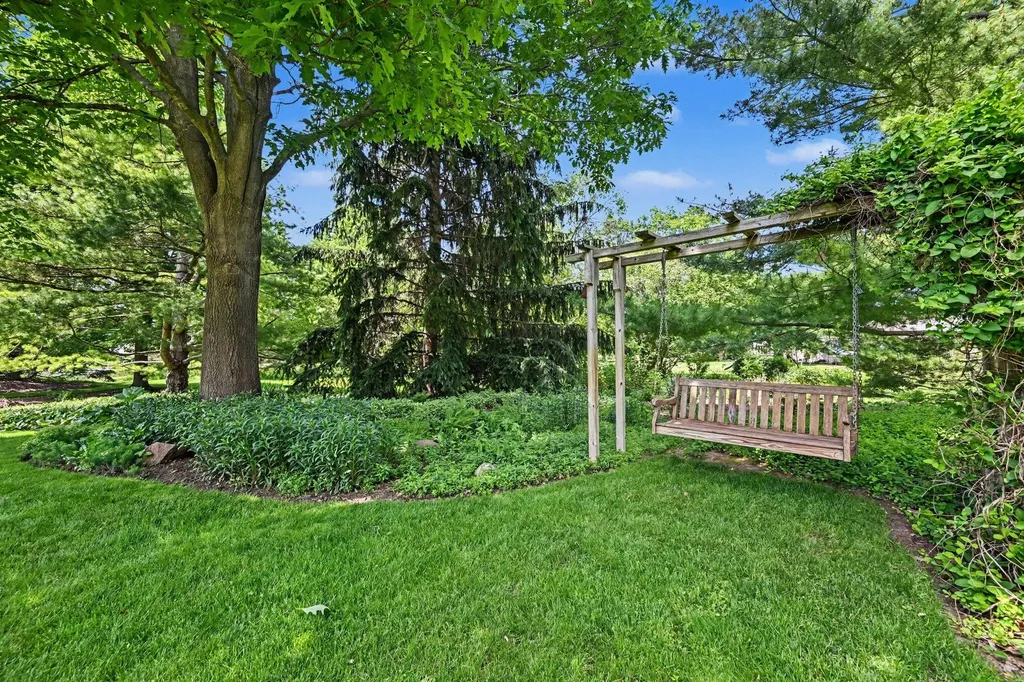 1964 Oakview Drive Pittsfield Charter Township MI 48108
