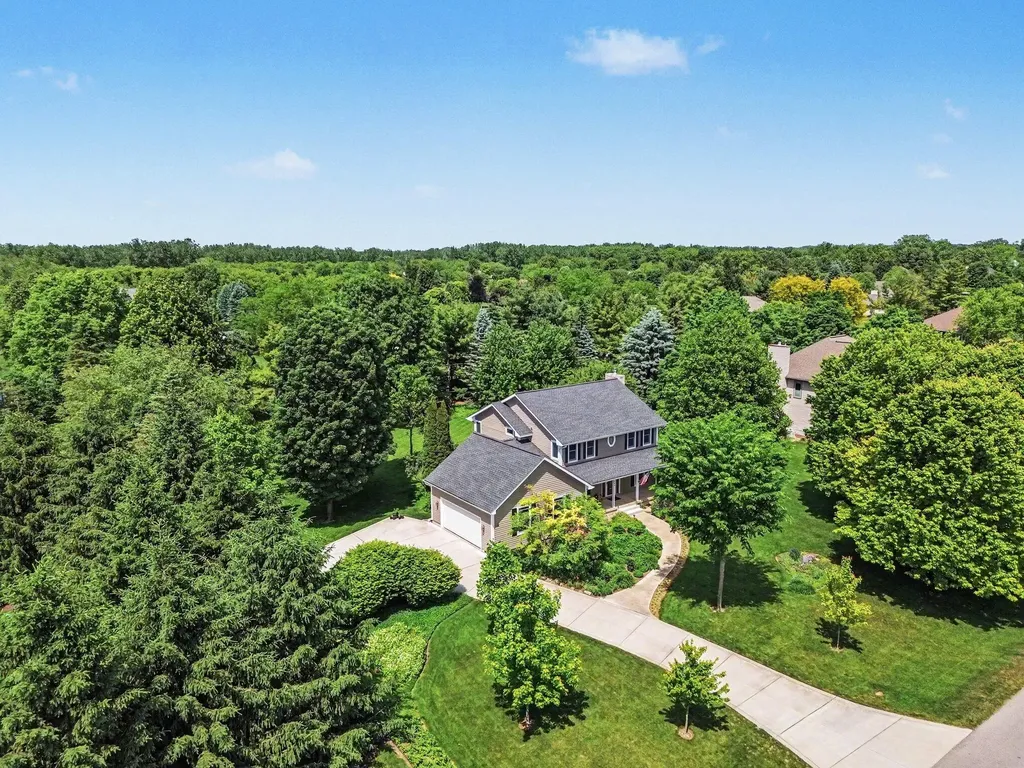 1964 Oakview Drive Pittsfield Charter Township MI 48108
