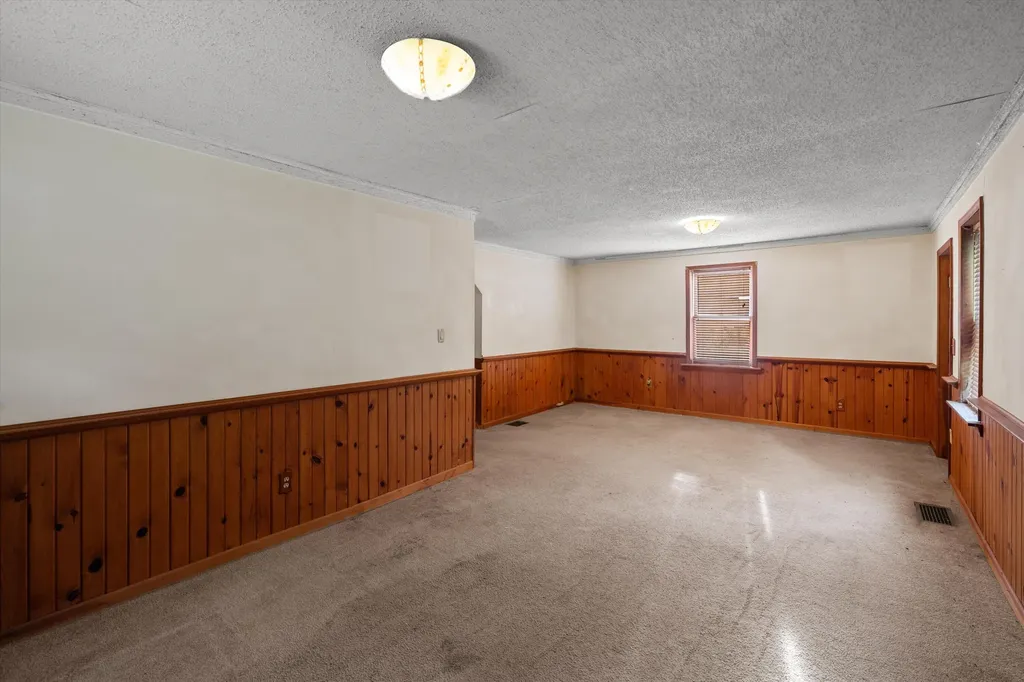 1120 Jewell Road York Charter Township MI 48160