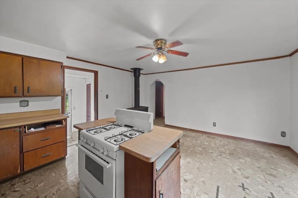 1120 Jewell Road York Charter Township MI 48160