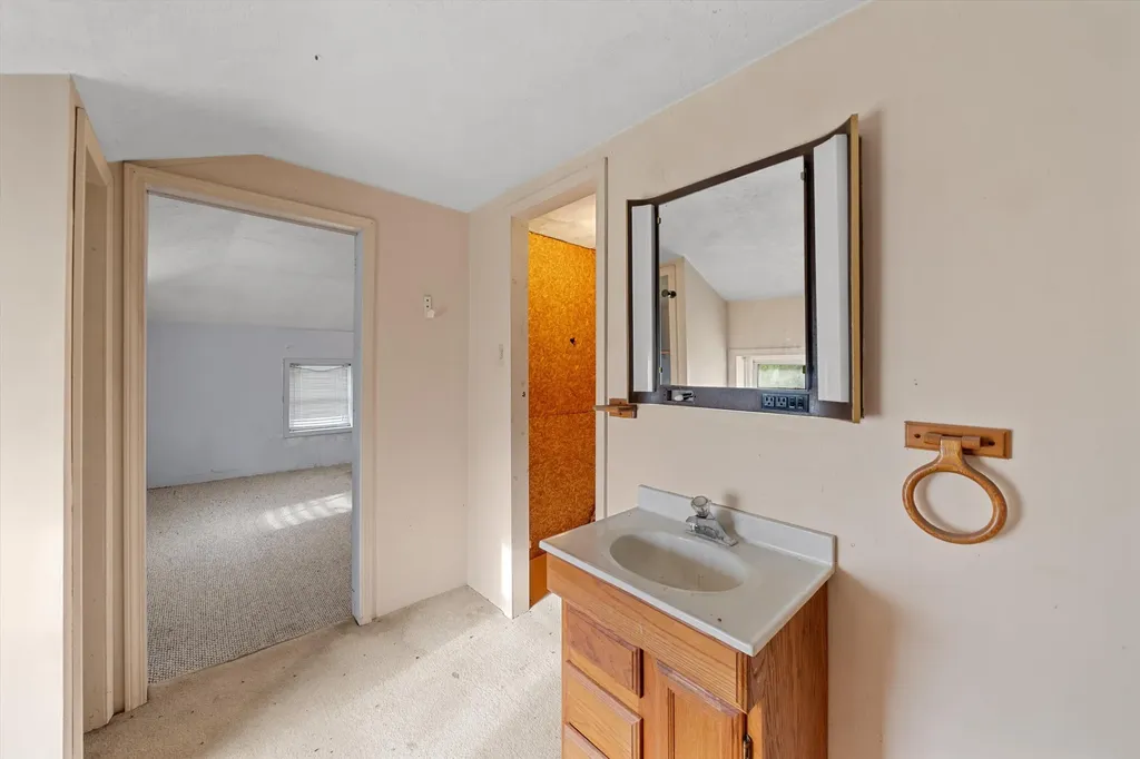 1120 Jewell Road York Charter Township MI 48160