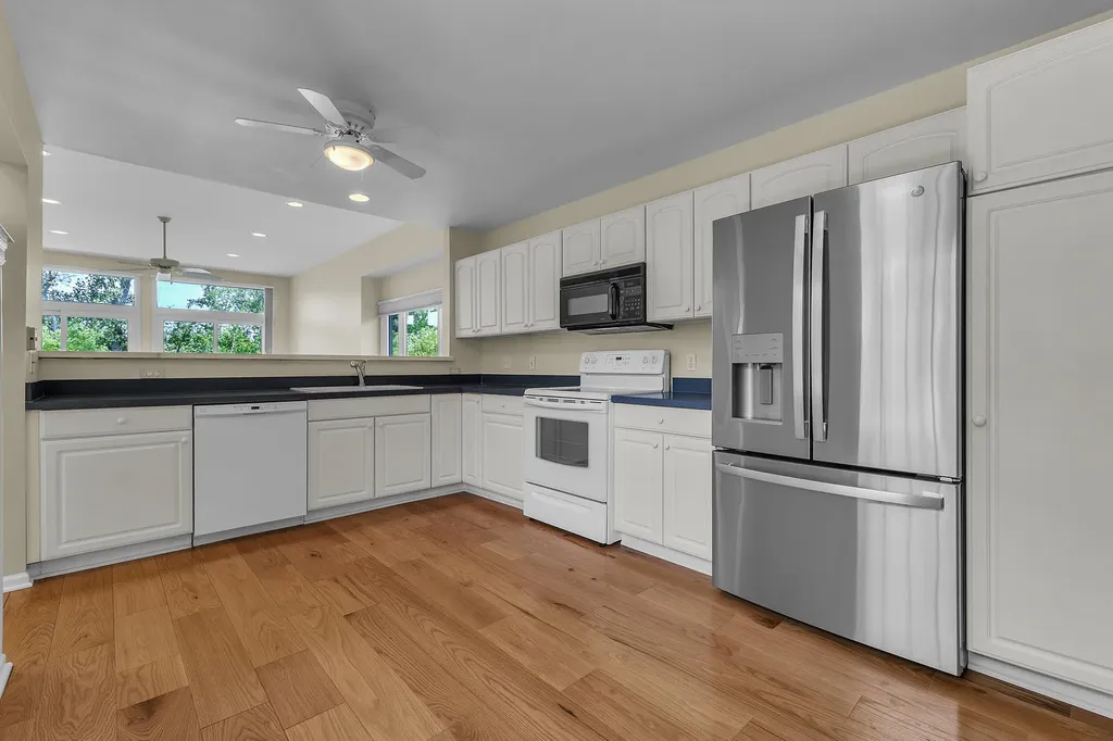 4853 Lone Oak Court Pittsfield Charter Township MI 48108