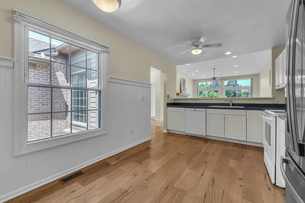 4853 Lone Oak Court Pittsfield Charter Township MI 48108