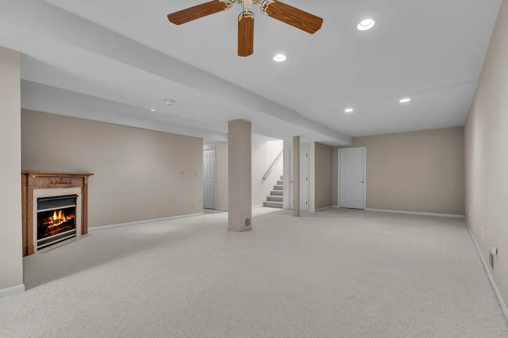 4853 Lone Oak Court Pittsfield Charter Township MI 48108