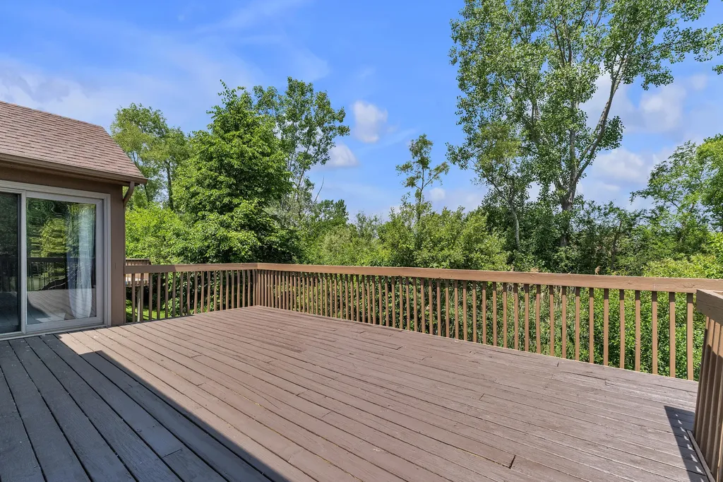 4853 Lone Oak Court Pittsfield Charter Township MI 48108