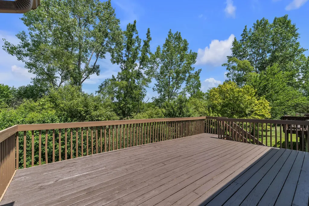 4853 Lone Oak Court Pittsfield Charter Township MI 48108