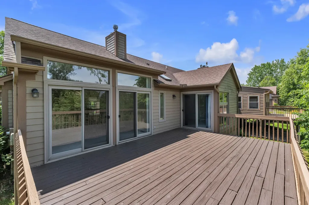 4853 Lone Oak Court Pittsfield Charter Township MI 48108