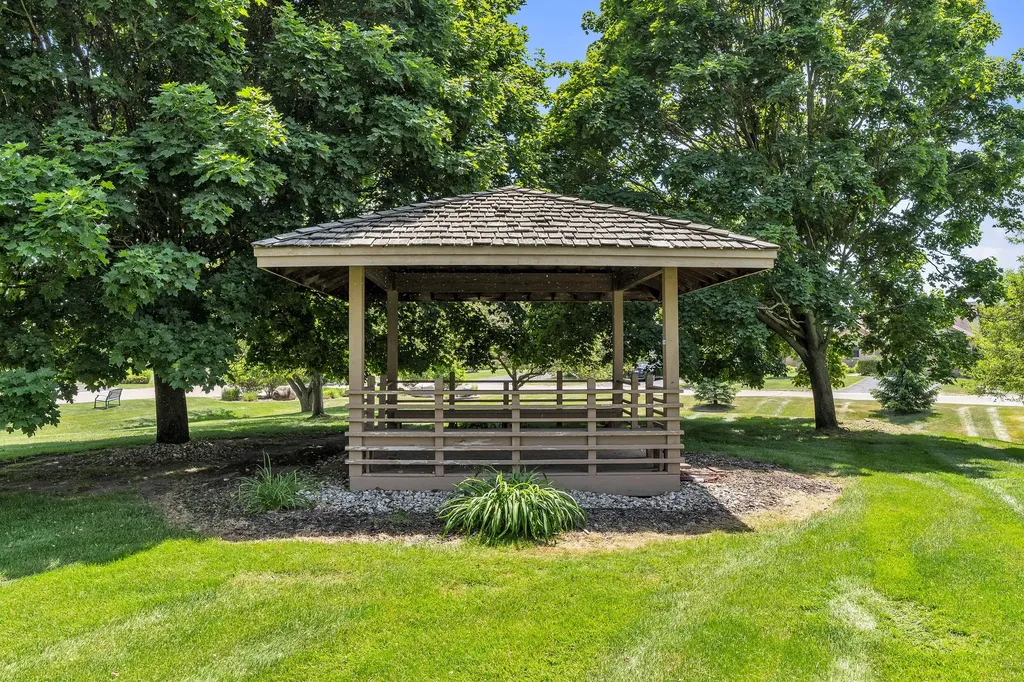 4853 Lone Oak Court Pittsfield Charter Township MI 48108