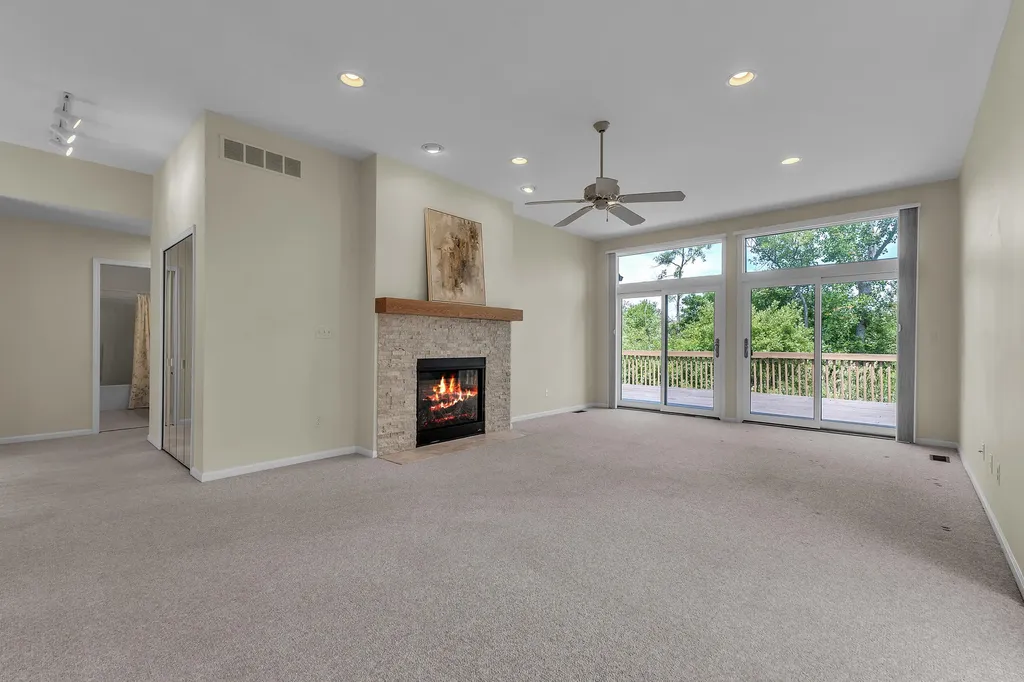 4853 Lone Oak Court Pittsfield Charter Township MI 48108
