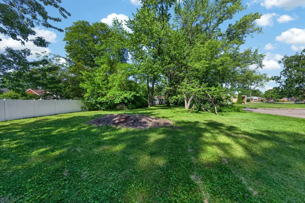23830 Scotia Road Oak Park City MI 48237