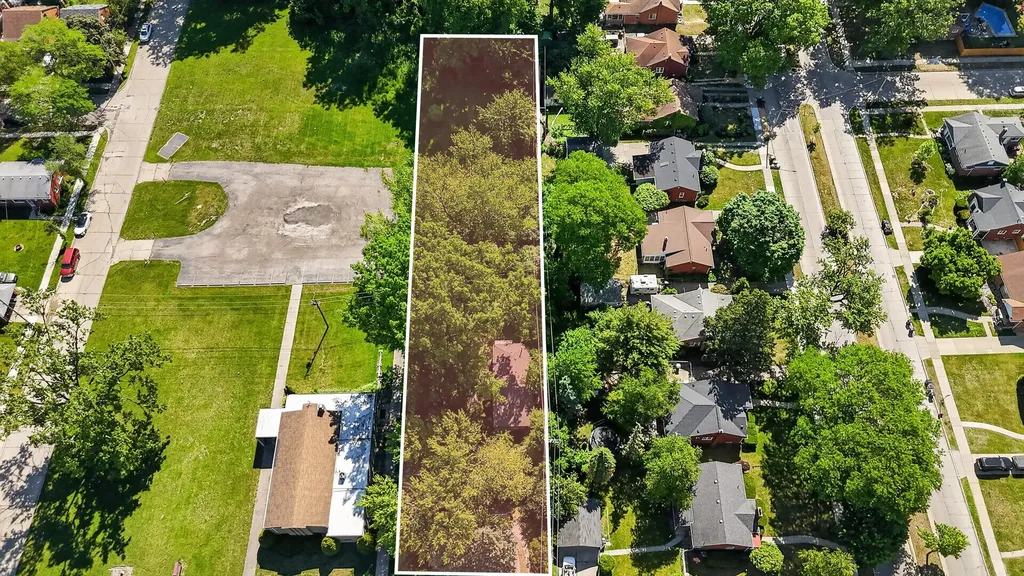 23830 Scotia Road Oak Park City MI 48237