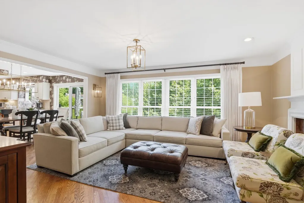 1749 Mountain Ash Drive West Bloomfield Charter Township MI 48324
