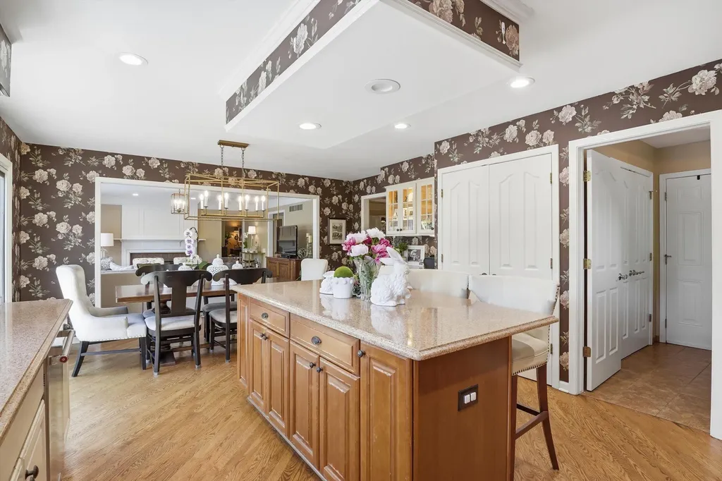 1749 Mountain Ash Drive West Bloomfield Charter Township MI 48324