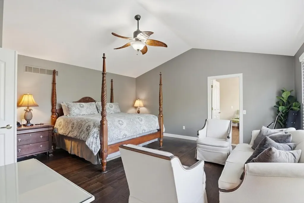 1749 Mountain Ash Drive West Bloomfield Charter Township MI 48324