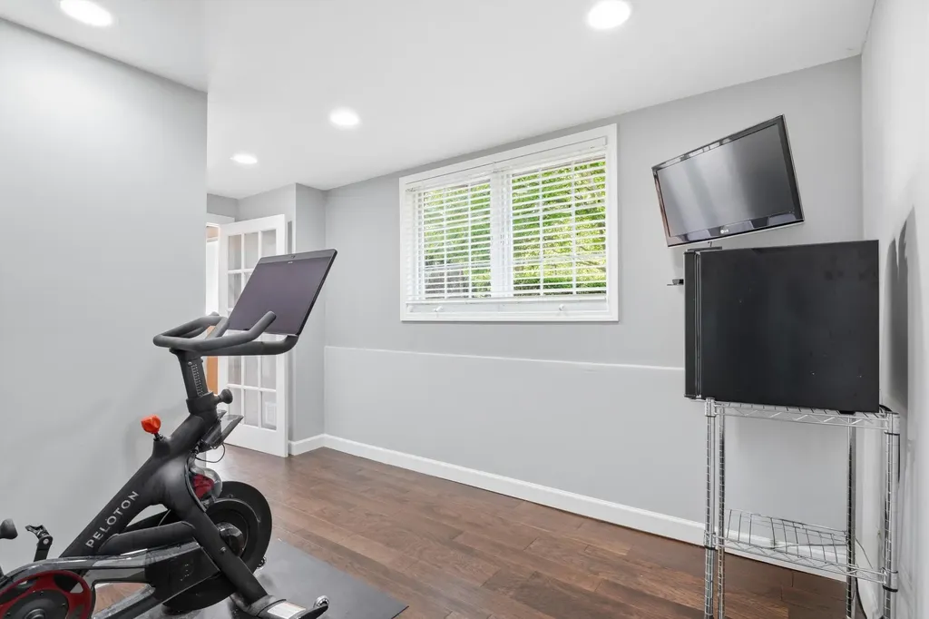 1749 Mountain Ash Drive West Bloomfield Charter Township MI 48324