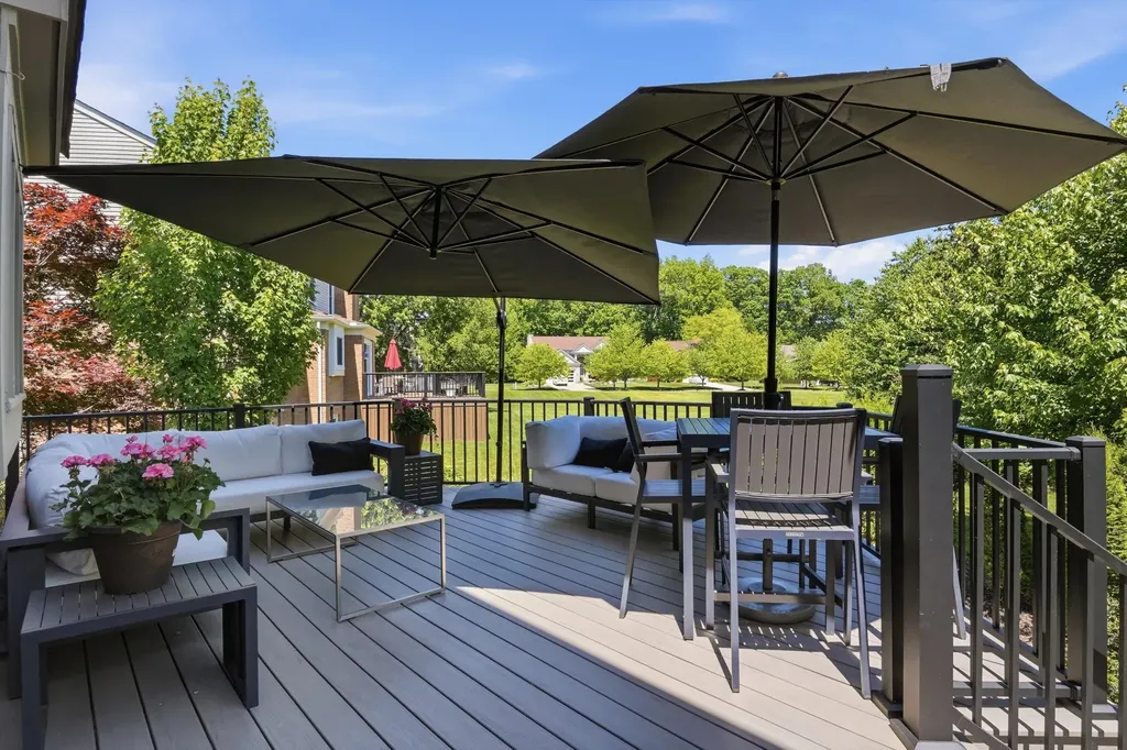 1749 Mountain Ash Drive West Bloomfield Charter Township MI 48324