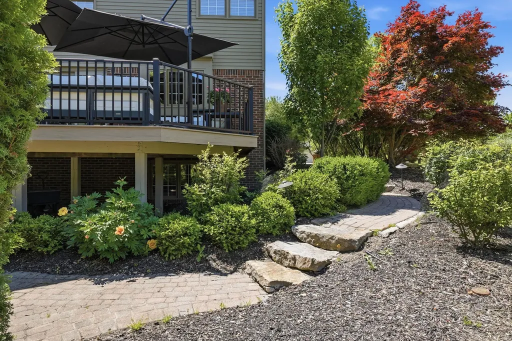 1749 Mountain Ash Drive West Bloomfield Charter Township MI 48324