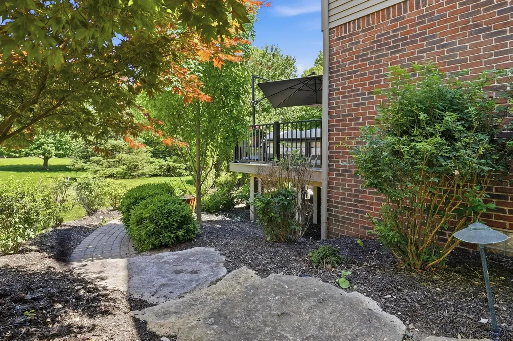 1749 Mountain Ash Drive West Bloomfield Charter Township MI 48324