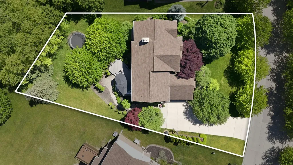 1749 Mountain Ash Drive West Bloomfield Charter Township MI 48324