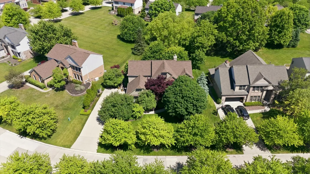 1749 Mountain Ash Drive West Bloomfield Charter Township MI 48324