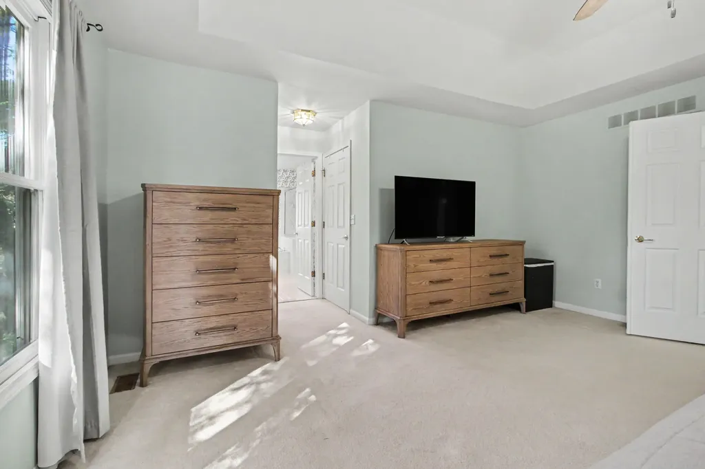 2877 Leslie Park Circle Ann Arbor City MI 48105