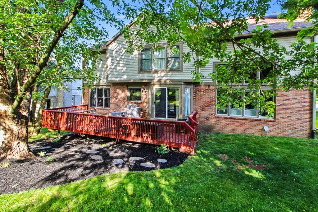 2877 Leslie Park Circle Ann Arbor City MI 48105