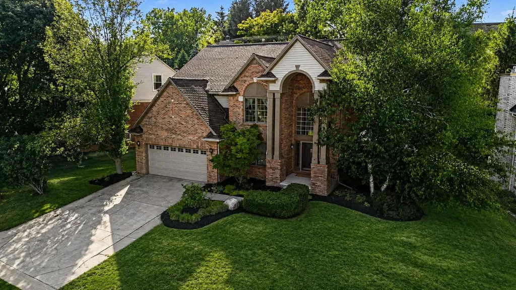 2877 Leslie Park Circle Ann Arbor City MI 48105