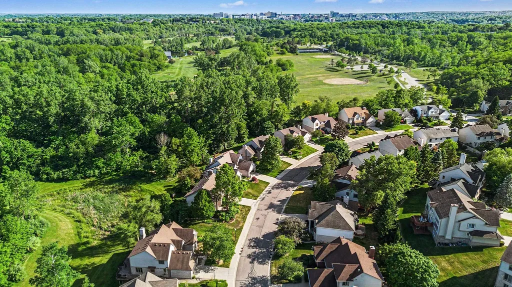 2877 Leslie Park Circle Ann Arbor City MI 48105