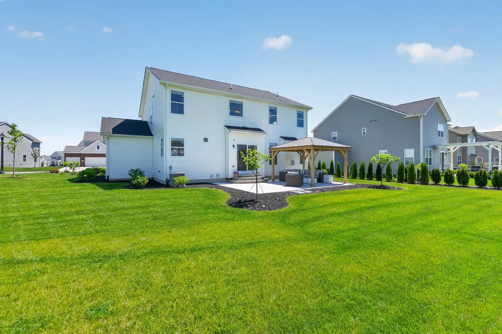 2713 Maize Loop Saline City MI 48176