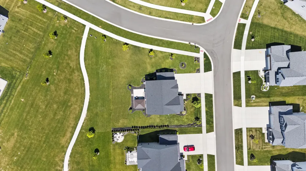 2713 Maize Loop Saline City MI 48176