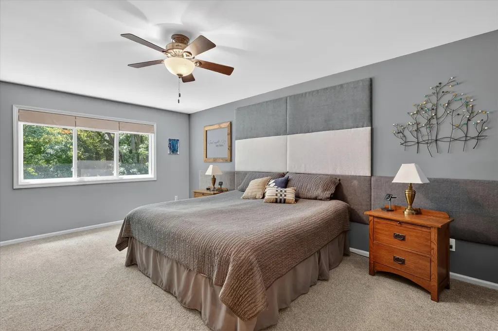 4022 Dun Rovin Court Commerce Charter Township MI 48382