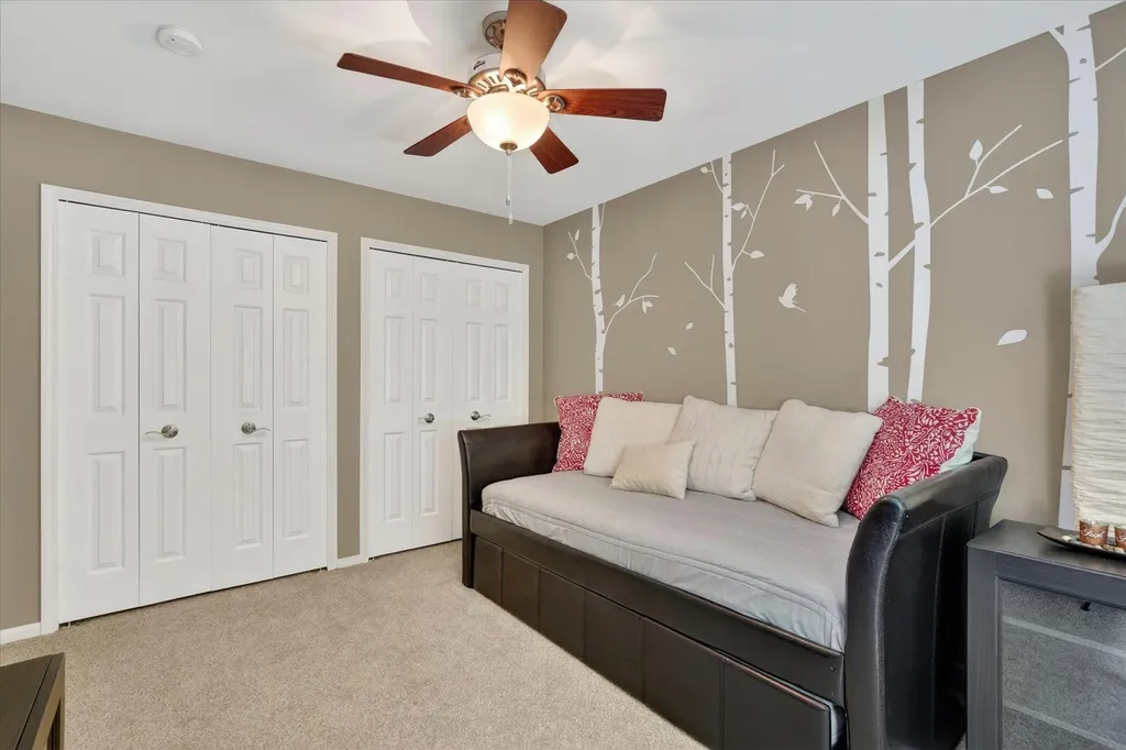 4022 Dun Rovin Court Commerce Charter Township MI 48382