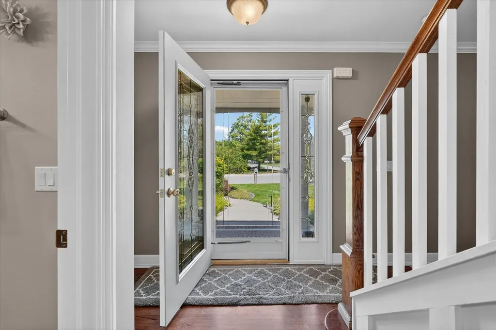 4022 Dun Rovin Court Commerce Charter Township MI 48382