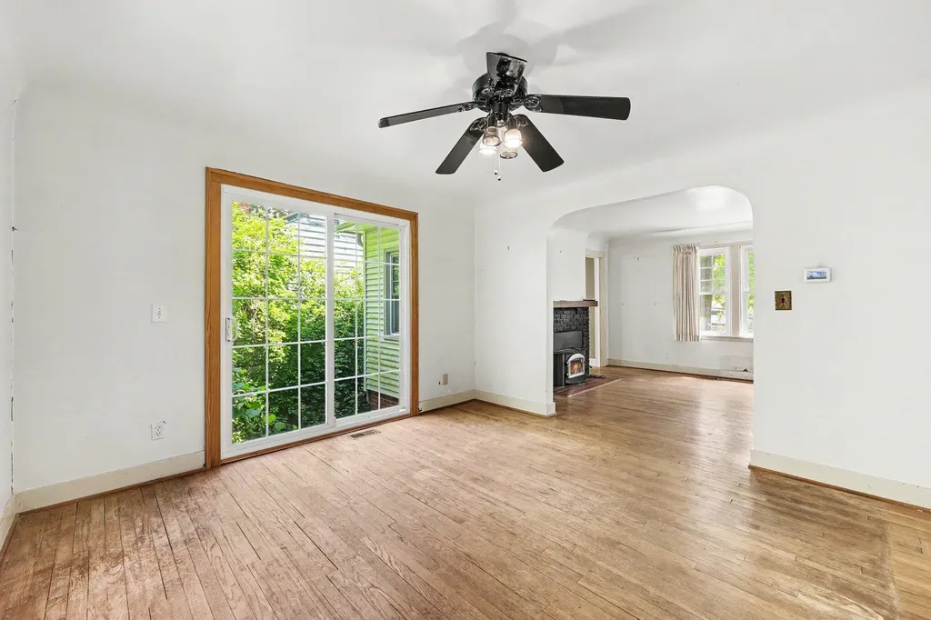 906 Pauline Boulevard Ann Arbor City MI 48103
